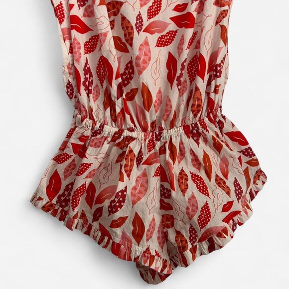 The Lazy Poet Lips Print Pajama Romper  Whimsical Novelty Ruffle Sleepwear new S - Picture 6 of 6